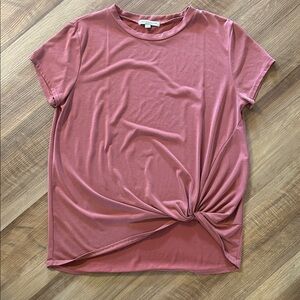 Green Envelope Dusty Rose Twist Tee